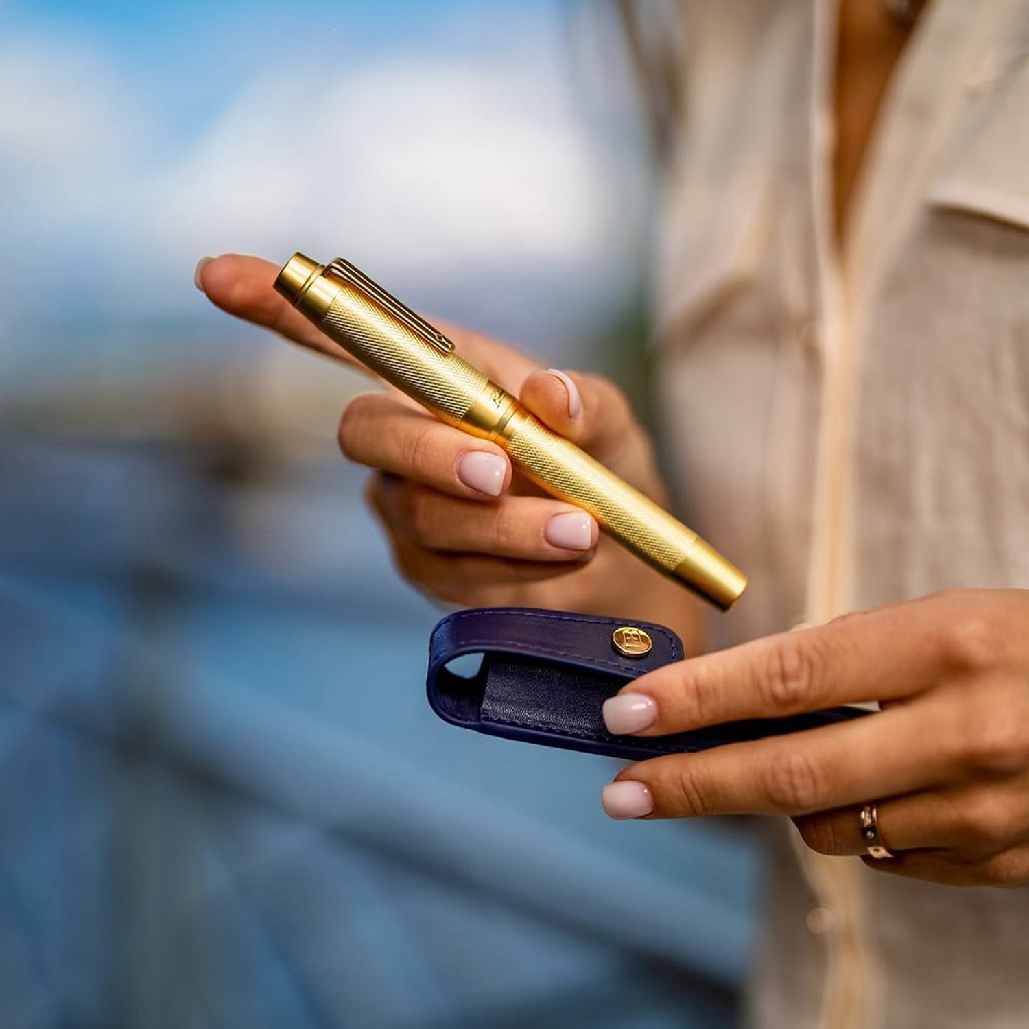 Éternelle Blue Leather Case