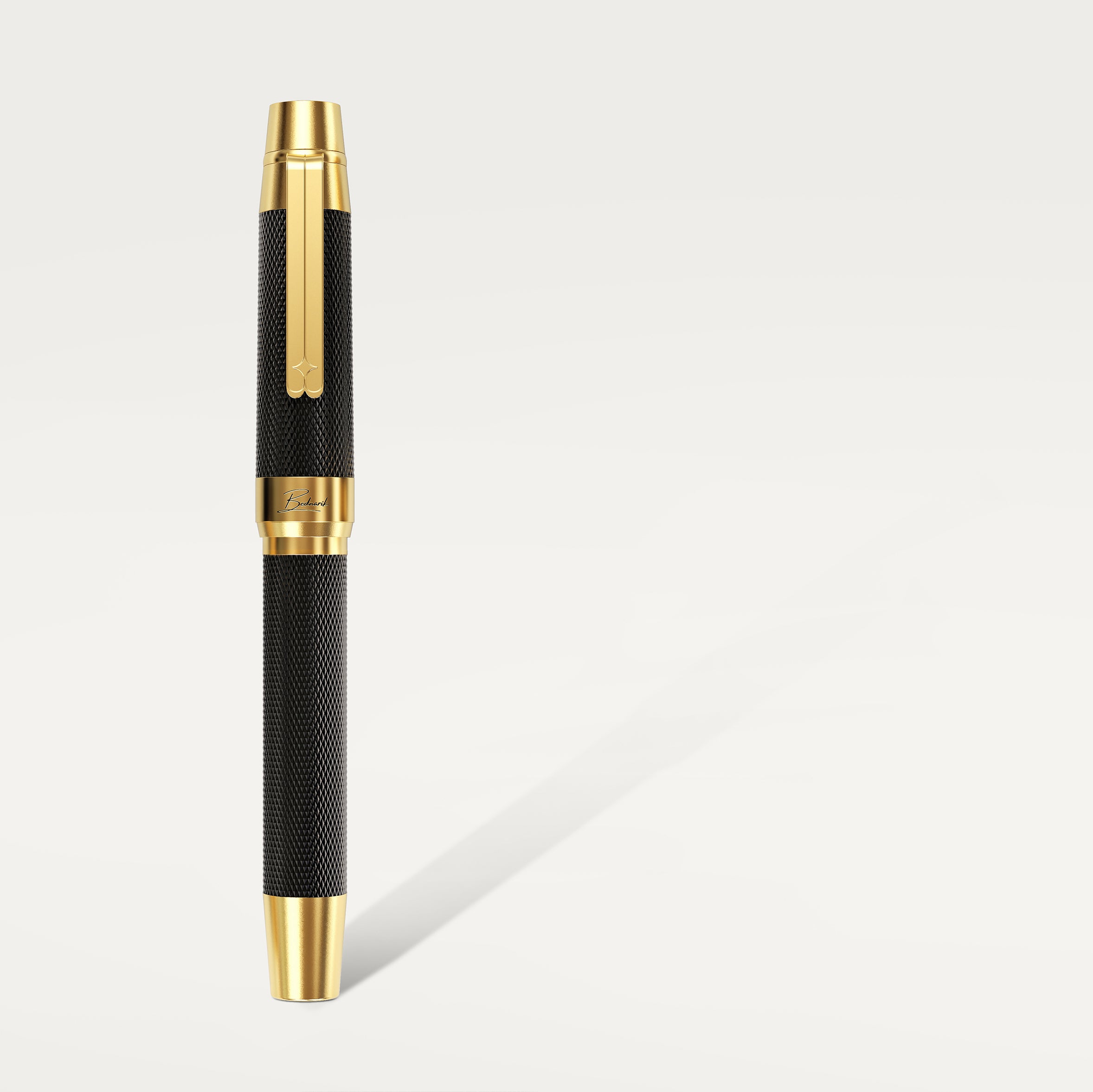Éternelle Gold-Coated Black Fountain Pen