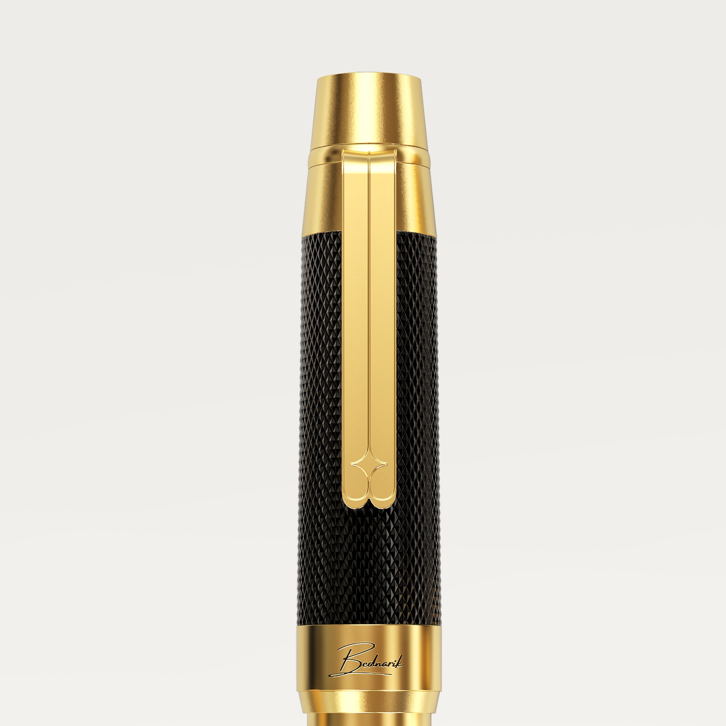 Éternelle Gold-Coated Black Fountain Pen