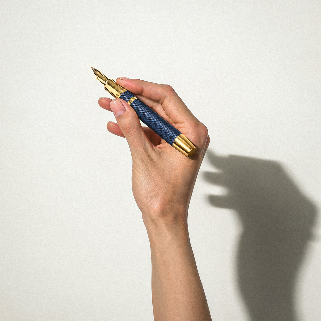 Éternelle Gold-Coated Blue Fountain Pen